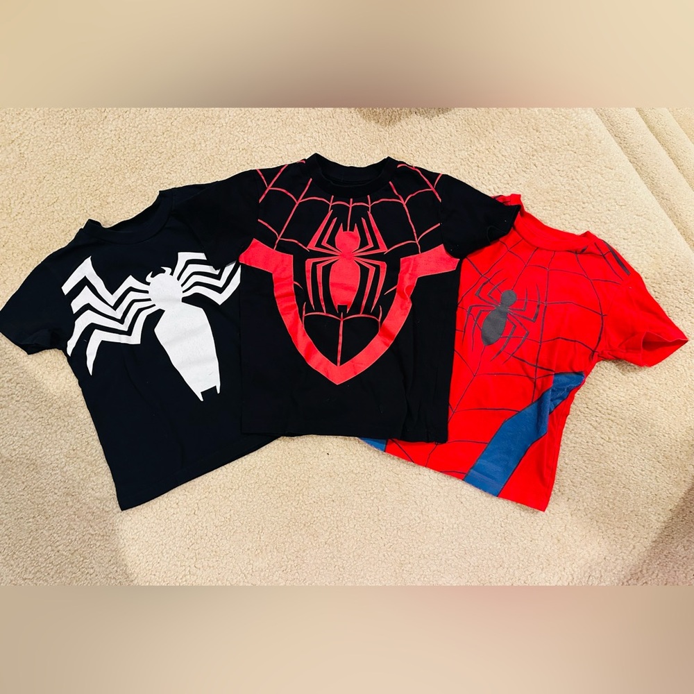 Spider-Man T-shirts Size 5T BUNDLE